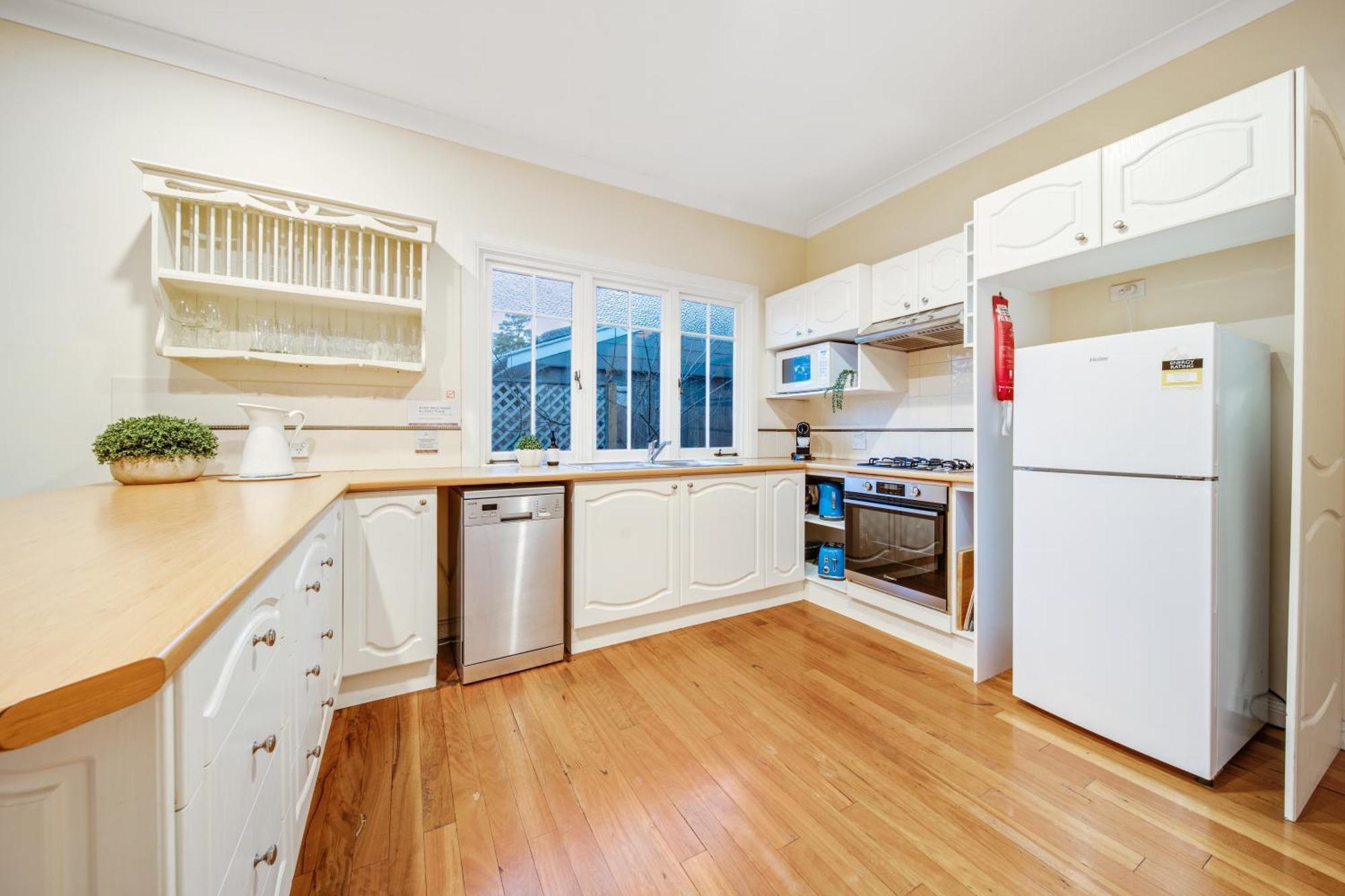 Whispering Pines Cottages Wentworth Falls Bilik gambar