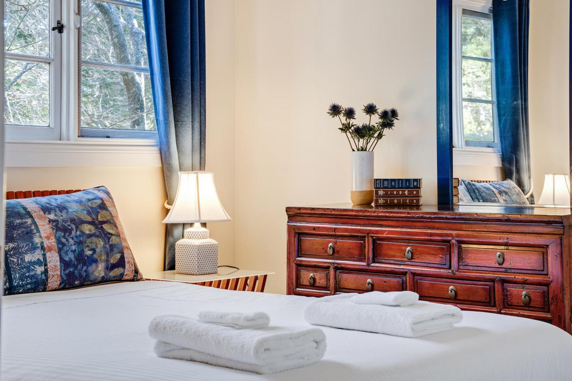 Whispering Pines Cottages Wentworth Falls Bilik gambar