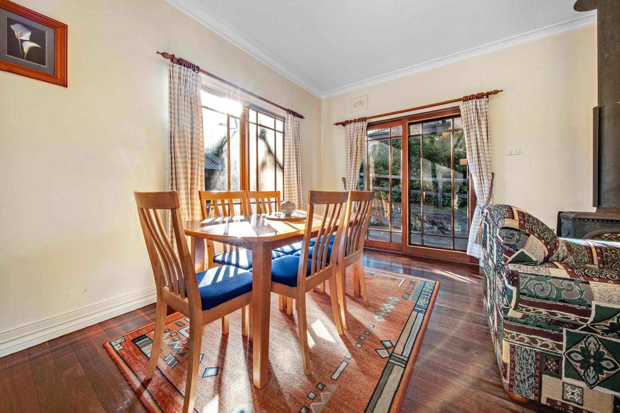 Whispering Pines Cottages Wentworth Falls Bilik gambar