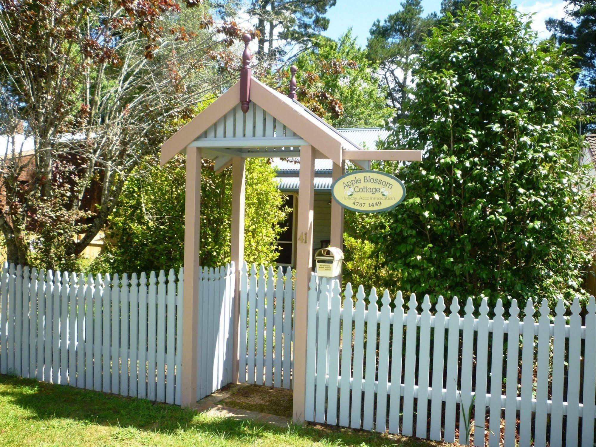 Whispering Pines Cottages Wentworth Falls Luaran gambar